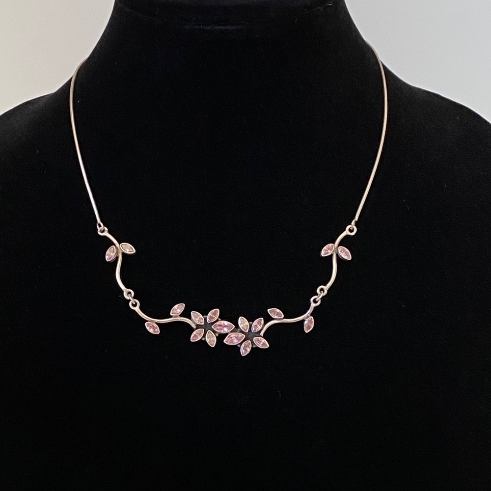925 Sterling Silver Necklace Flowers Pink Stones 16.16g